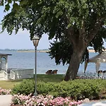 Hotel Faergekro *